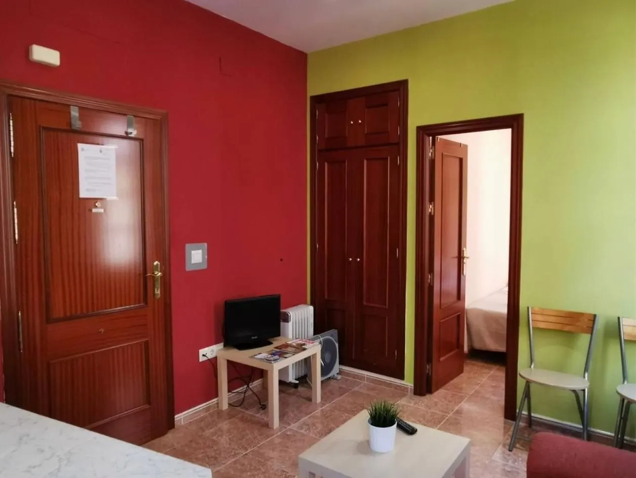 Bonito Estudio En El Centro De Granada